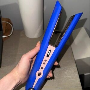 Dyson Corrale Blue and Pink Hair Straightener